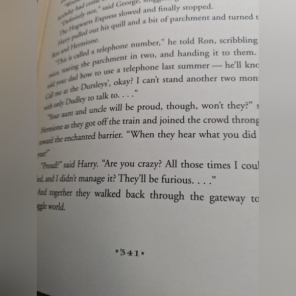 Harry Potter & The Chamber of Secrets by J.K. Rowling I-2 - Picture 6 of 12